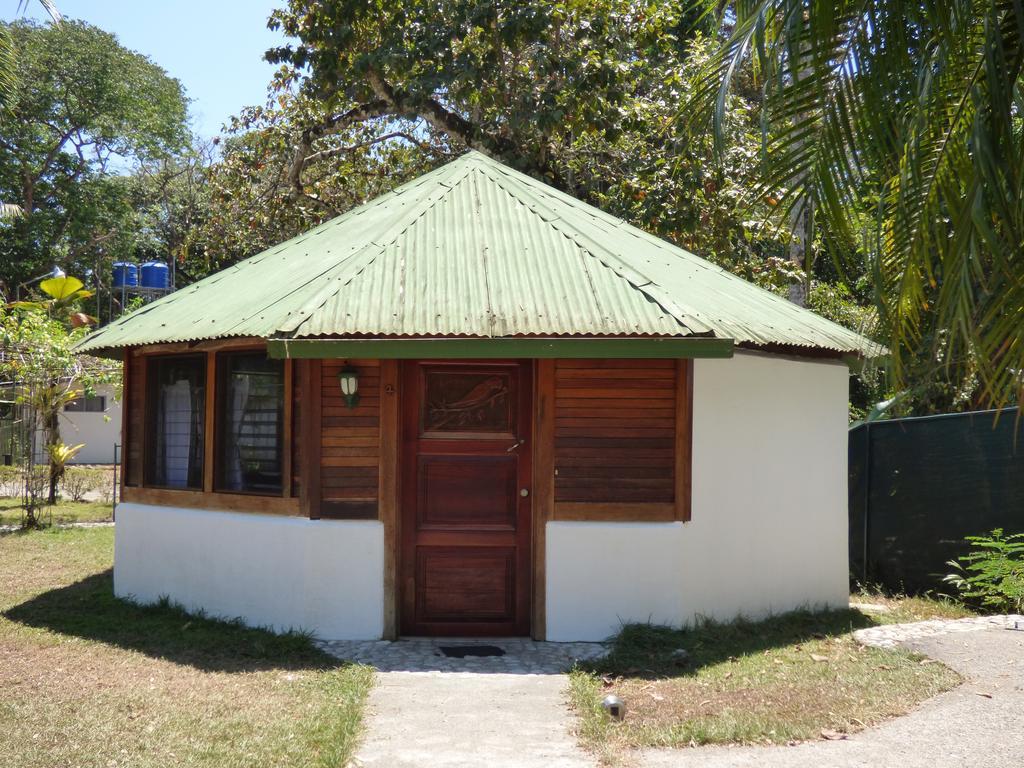 Corcovado Beach Lodge Puerto Jiménez Buitenkant foto